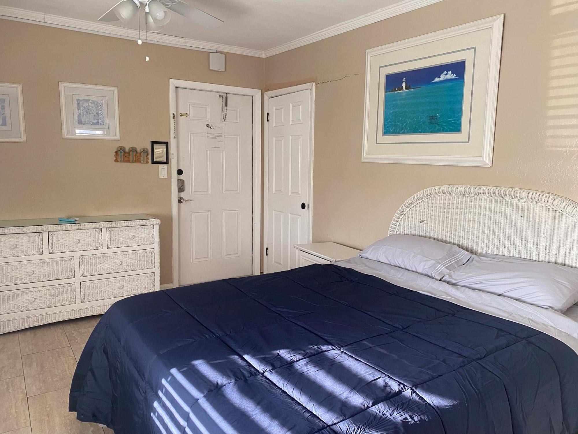 Oasis Palms Resort 圣徒皮特海滩 外观 照片