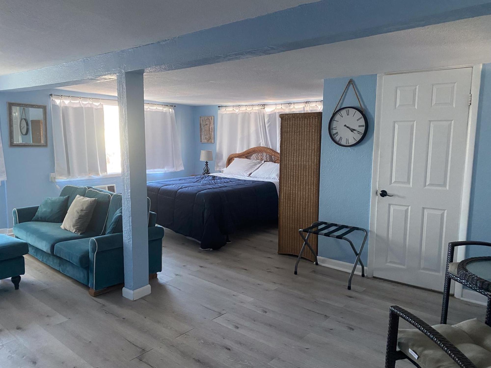 Oasis Palms Resort 圣徒皮特海滩 外观 照片