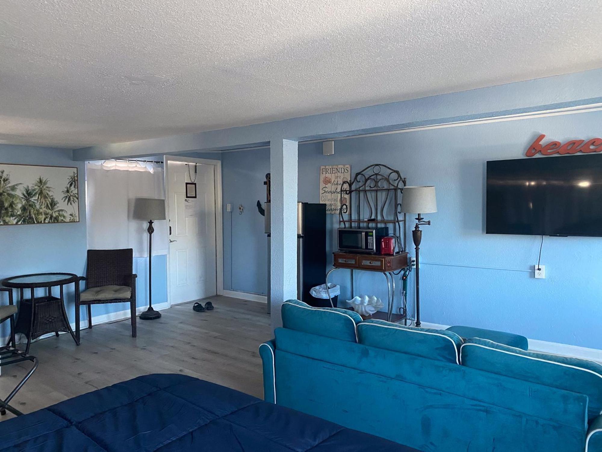 Oasis Palms Resort 圣徒皮特海滩 外观 照片